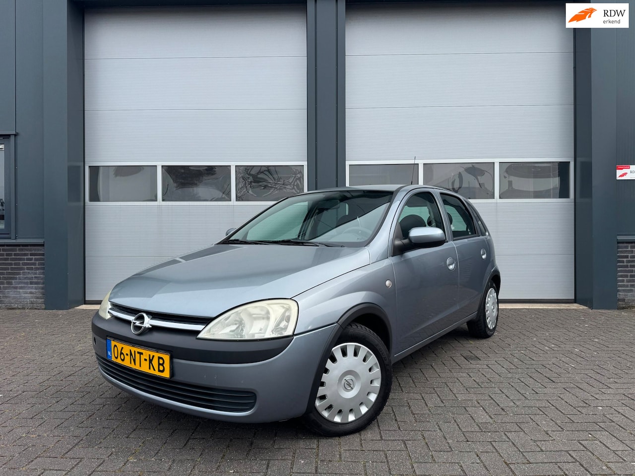 Opel Corsa - 1.2-16V Enjoy 5-deurs Automaat Airco - AutoWereld.nl