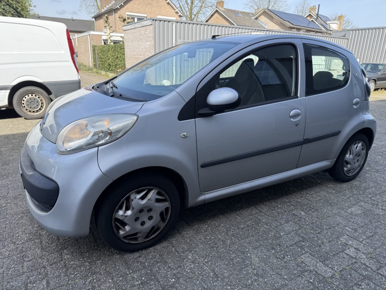 Citroën C1 - 1.0 2008 Zilver 5 deurs APK 28-9-26 - AutoWereld.nl