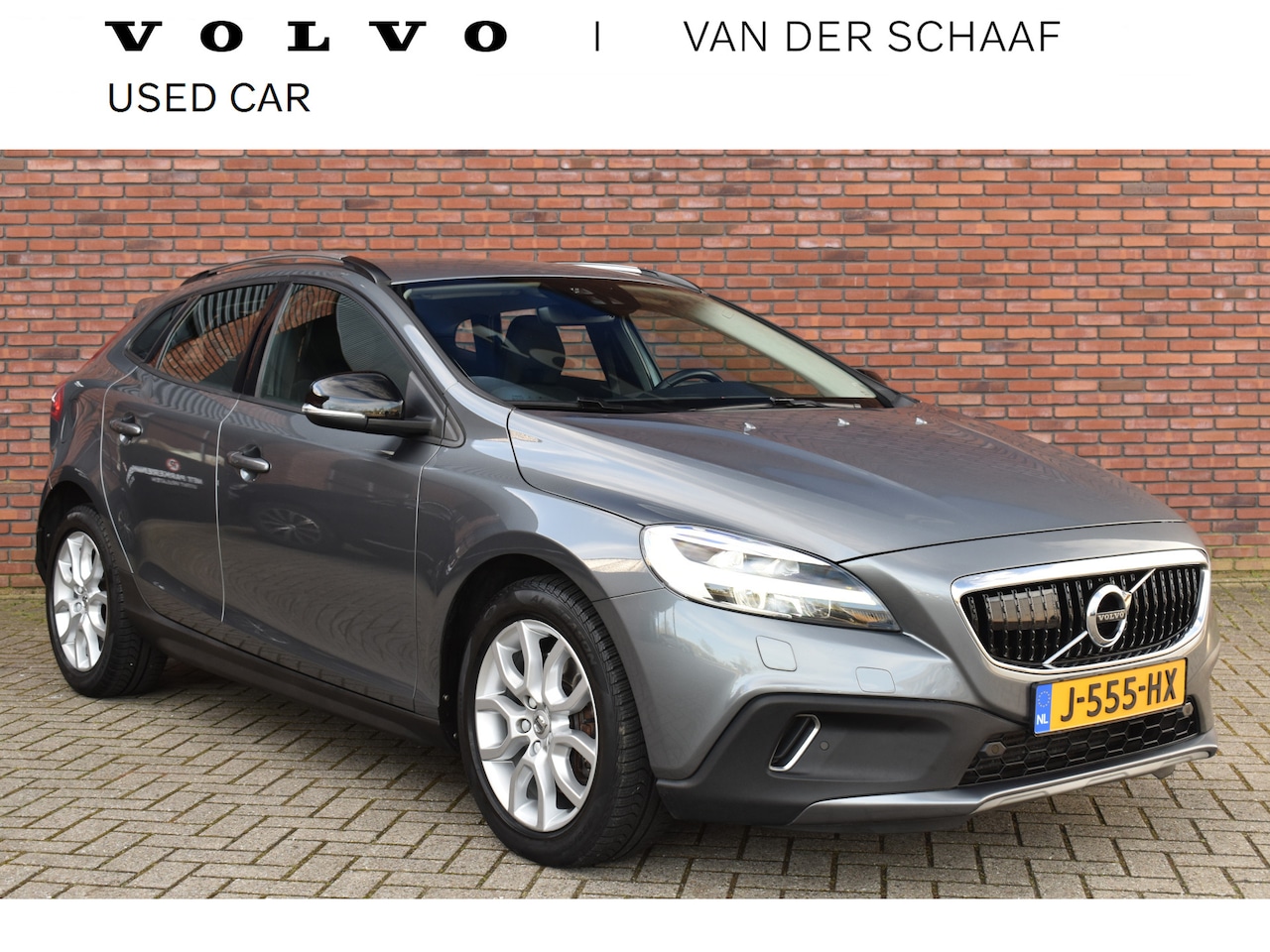 Volvo V40 Cross Country - T3 152PK Automaat Nordic+ | Adaptive Cruise | Keyless | Afneembare Trekhaak | Stoelverwarm - AutoWereld.nl