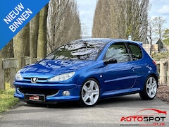 Peugeot 206 - 2.0-16V RC Uniek