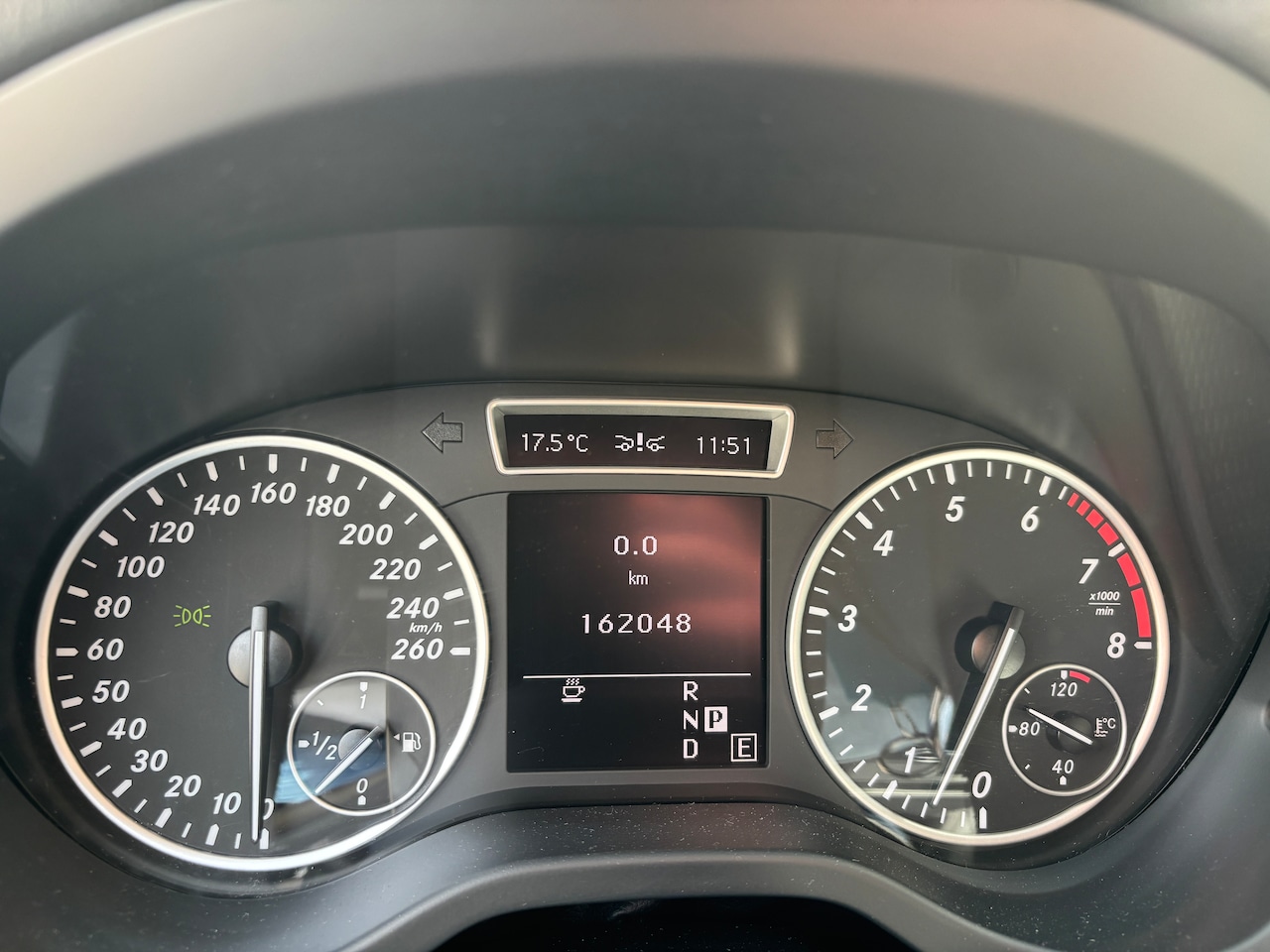 Mercedes-Benz A-klasse - 180 Ambition | Org-NL auto. Trekhaak. Automaat. Xenon. Sportstoelen. Navi.