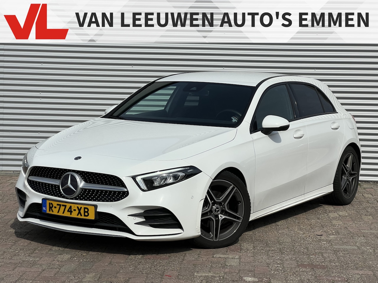 Mercedes-Benz A-klasse - 180 Business Solution AMG | Nieuw Binnen! | Camera | Stoelverwarming | - AutoWereld.nl