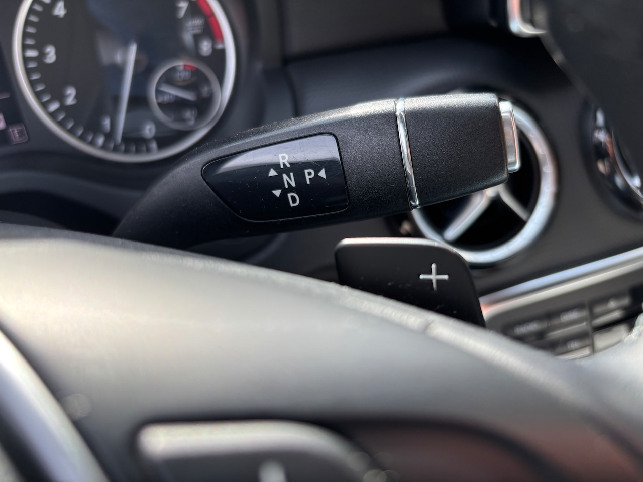 Mercedes-Benz A-klasse - 180 Ambition | Org-NL auto. Trekhaak. Automaat. Xenon. Sportstoelen. Navi.