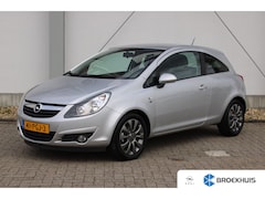Opel Corsa - 1.4-16V '111' Edition AUTOMAAT / Stuur en Stoelverwarmd / Airco / Cruise Control / 16'' LM