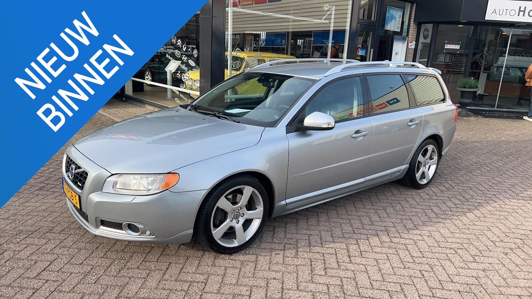 Volvo V70 - 2.0T R-Edition 2.0T R-Edition - AutoWereld.nl