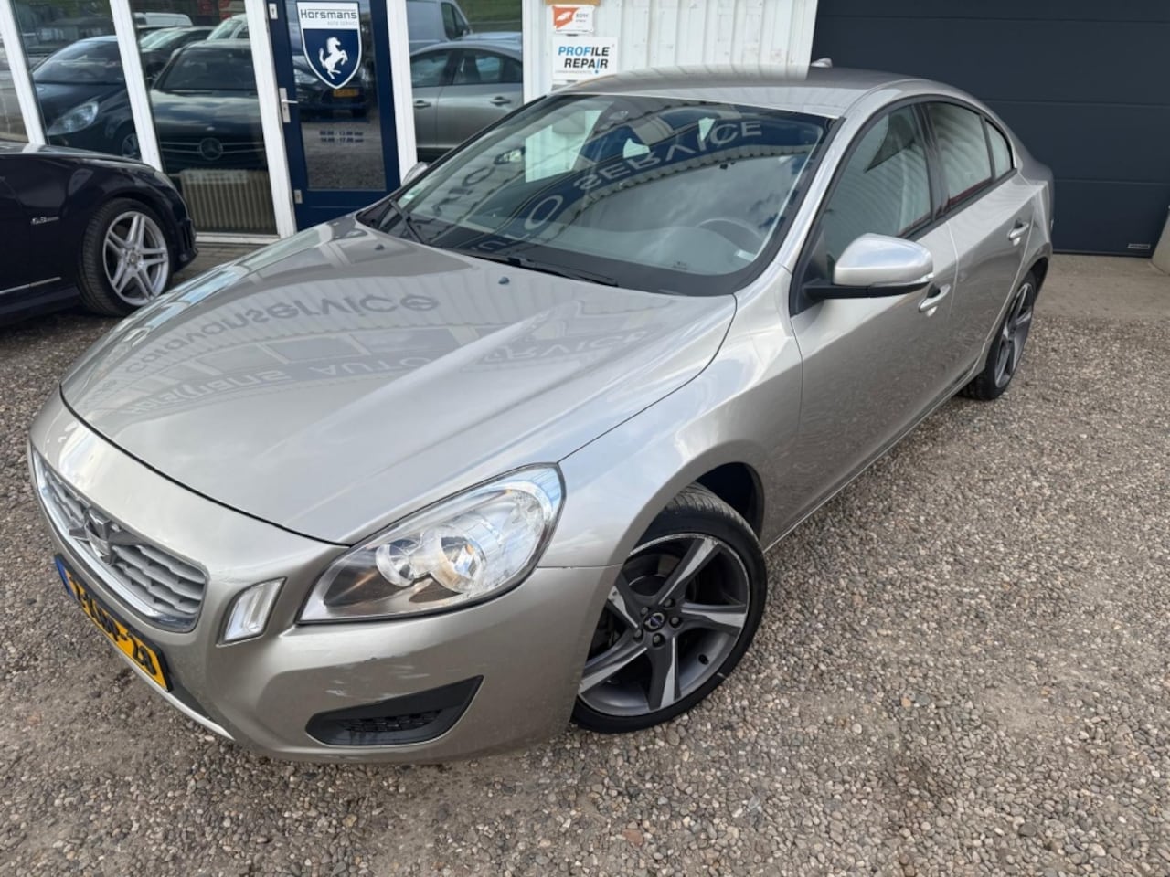 Volvo S60 - 1.6 T4 Kinetic 1.6 T4 Kinetic - AutoWereld.nl