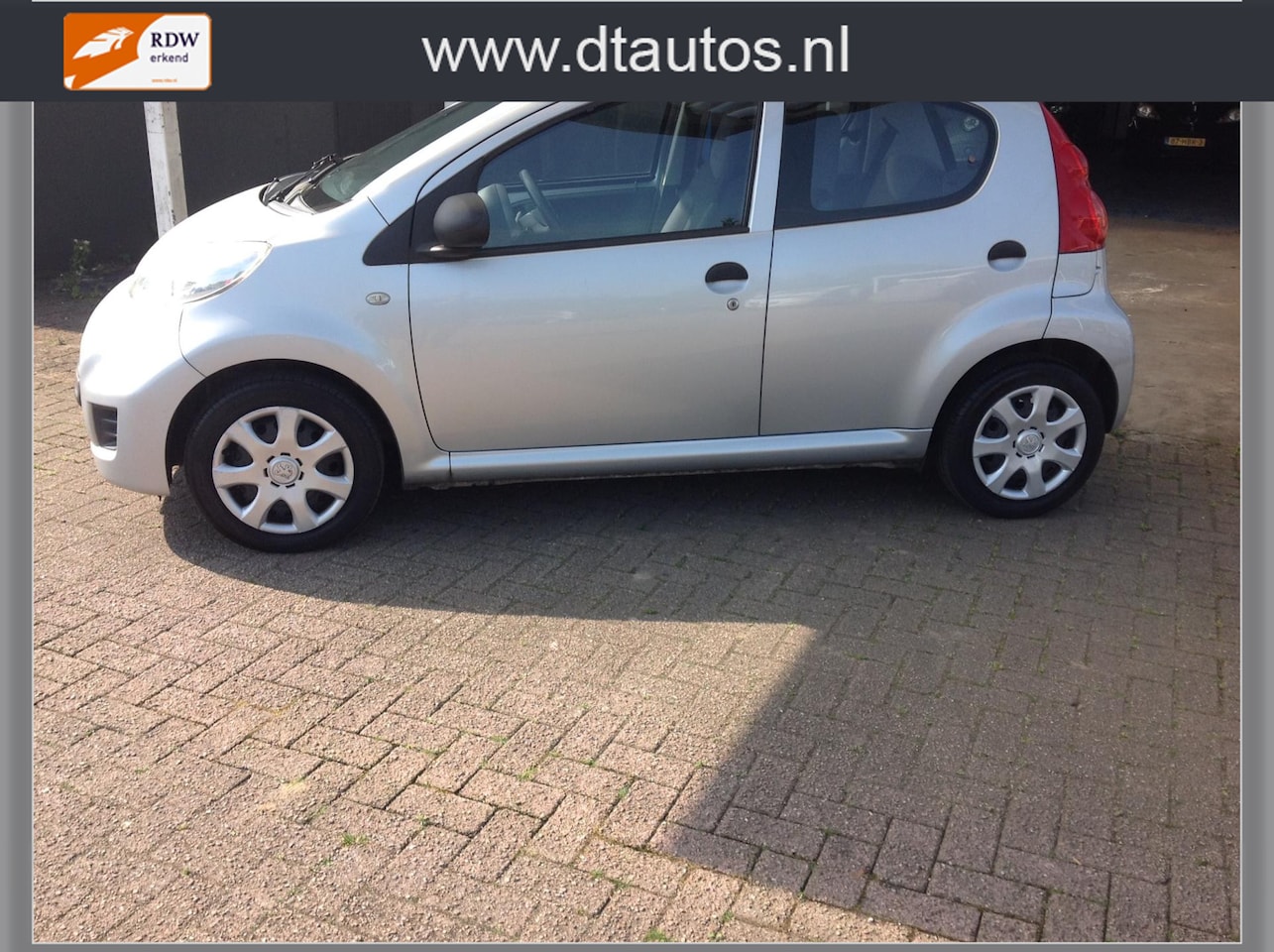 Peugeot 107 - 1.0-12V Accent airco apk nieuw 5 deurs - AutoWereld.nl