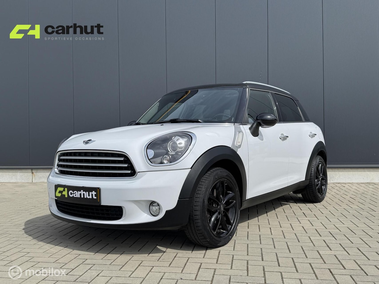 MINI Countryman - 1.6 Chili|Panorama dak|Cruise| 122 PK| Boekjes| - AutoWereld.nl