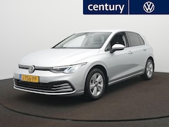 Volkswagen Golf - 1.0 TSI Life Navigatie - ACC - Climatronic - PDC - Trekhaak - ACC - Apple Carplay/Android