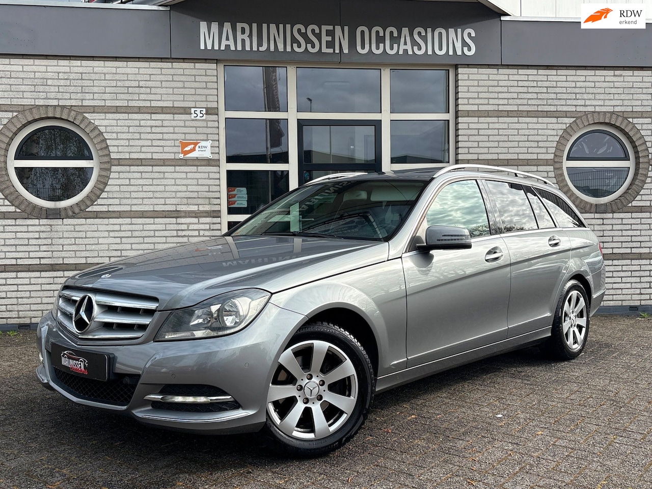 Mercedes-Benz C-klasse Estate - 180 Avantgarde |Pano,Navi,PDC| - AutoWereld.nl