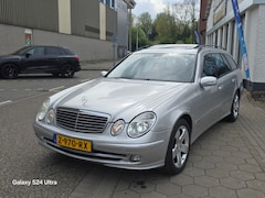 Mercedes-Benz E-klasse Combi - 350 Avantgarde 4-Matic*luxe uitvoering*1e eigenaar*automaat*leer */navi*trekhaak*zeer nett