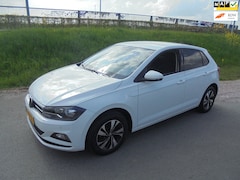 Volkswagen Polo - Polo 1.0 Benzine airco lmv navigatie pdc 143.000km eerste eigenaar