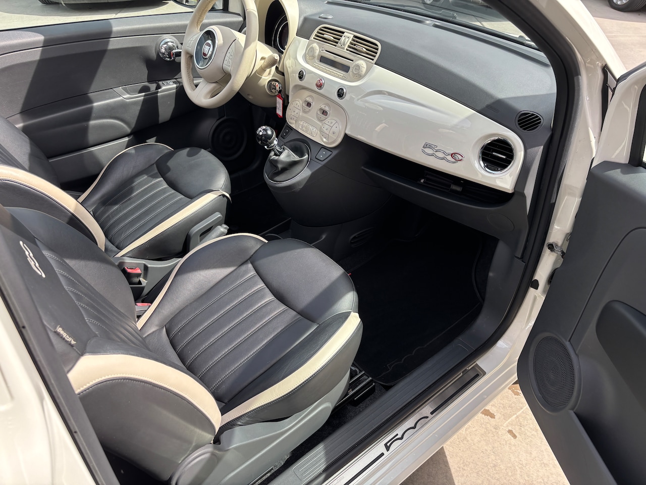 Fiat 500 C - 0.9 TwinAir Turbo Cult | Org-NL Auto. Cabrio. Leder. Xenon. Lage km. 1e eig.