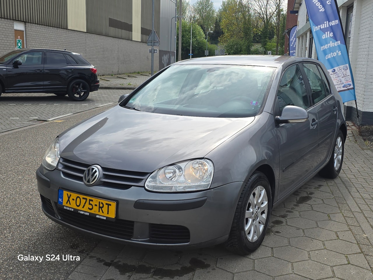 Volkswagen Golf - 1.4 FSI Sportline*1e eigenaar/niuwe koppeling*apk*airco*velgen*rijd perfect*inruil mog!!! - AutoWereld.nl