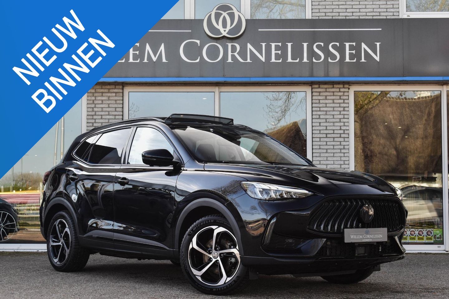 MG EHS - 1.5 TGDI Luxury Trekhaak Pano Leder 360 Camera - AutoWereld.nl