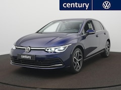 Volkswagen Golf - 1.4 eHybrid Style Automaat - Navigatie - HUD - IQ light - Trekhaak - Ergo-Active bestuurde