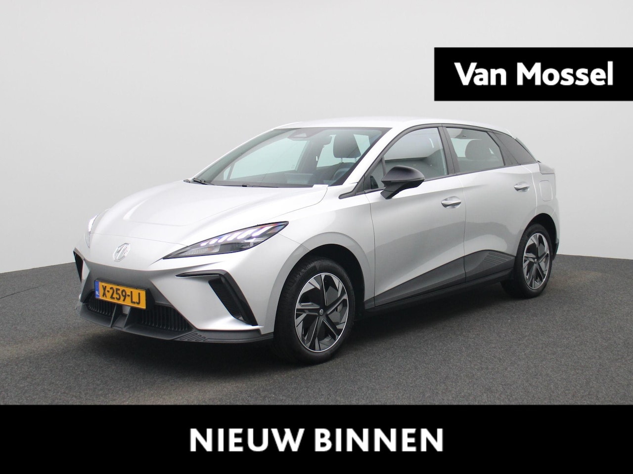 MG MG4 Electric - Standard 51 kWh | APPLE CARPLAY - ANDROID AUTO | PARKEERSENSOREN | CLIMATE CONTROL | CRUIS - AutoWereld.nl