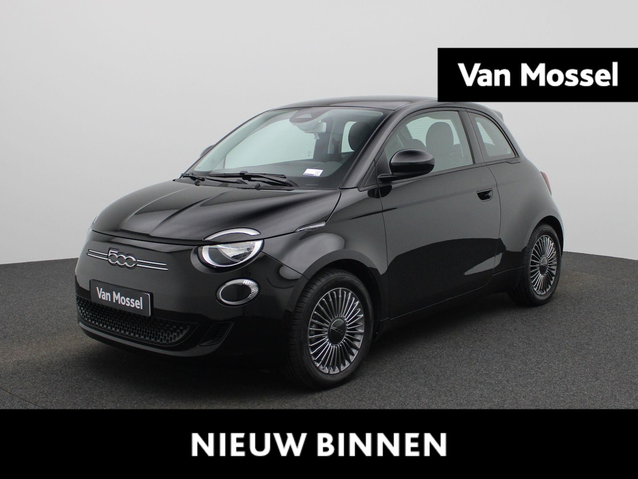 Fiat 500 - 500e 42 kWh Icon | PANORAMADAK | PARKEERSENSOREN | STOELVERWARMING | APPLE CARPLAY - ANDRO - AutoWereld.nl
