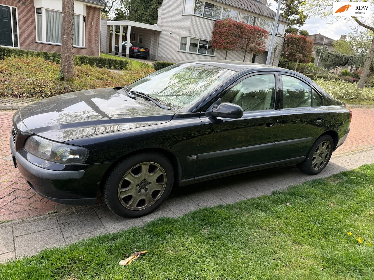 Volvo S60 - 2.4 Edition 2.4 Edition, Automaat, Airco, APK 28-04-2027. - AutoWereld.nl