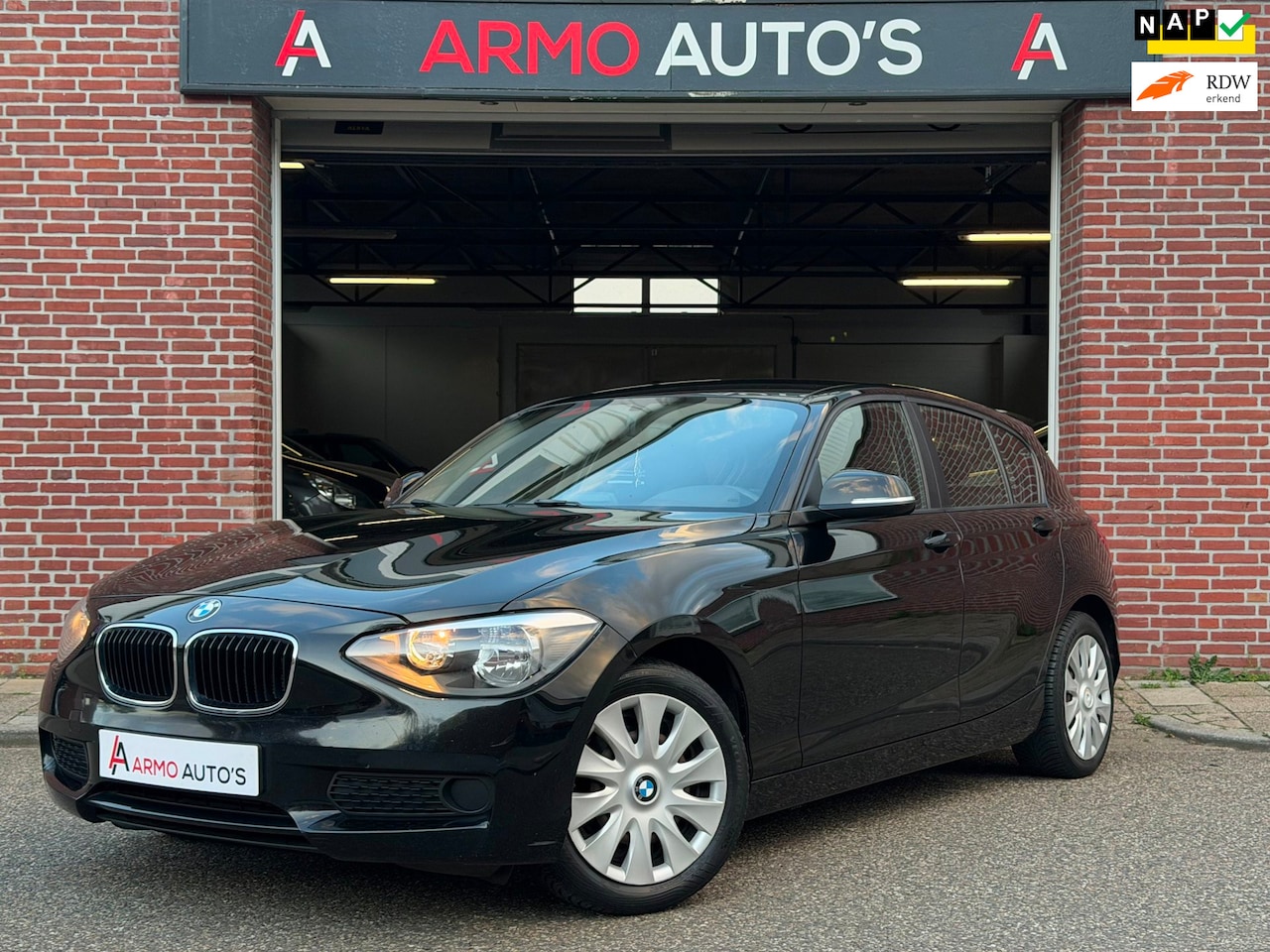 BMW 1-serie - 116i | Airco | Rijklaar - AutoWereld.nl