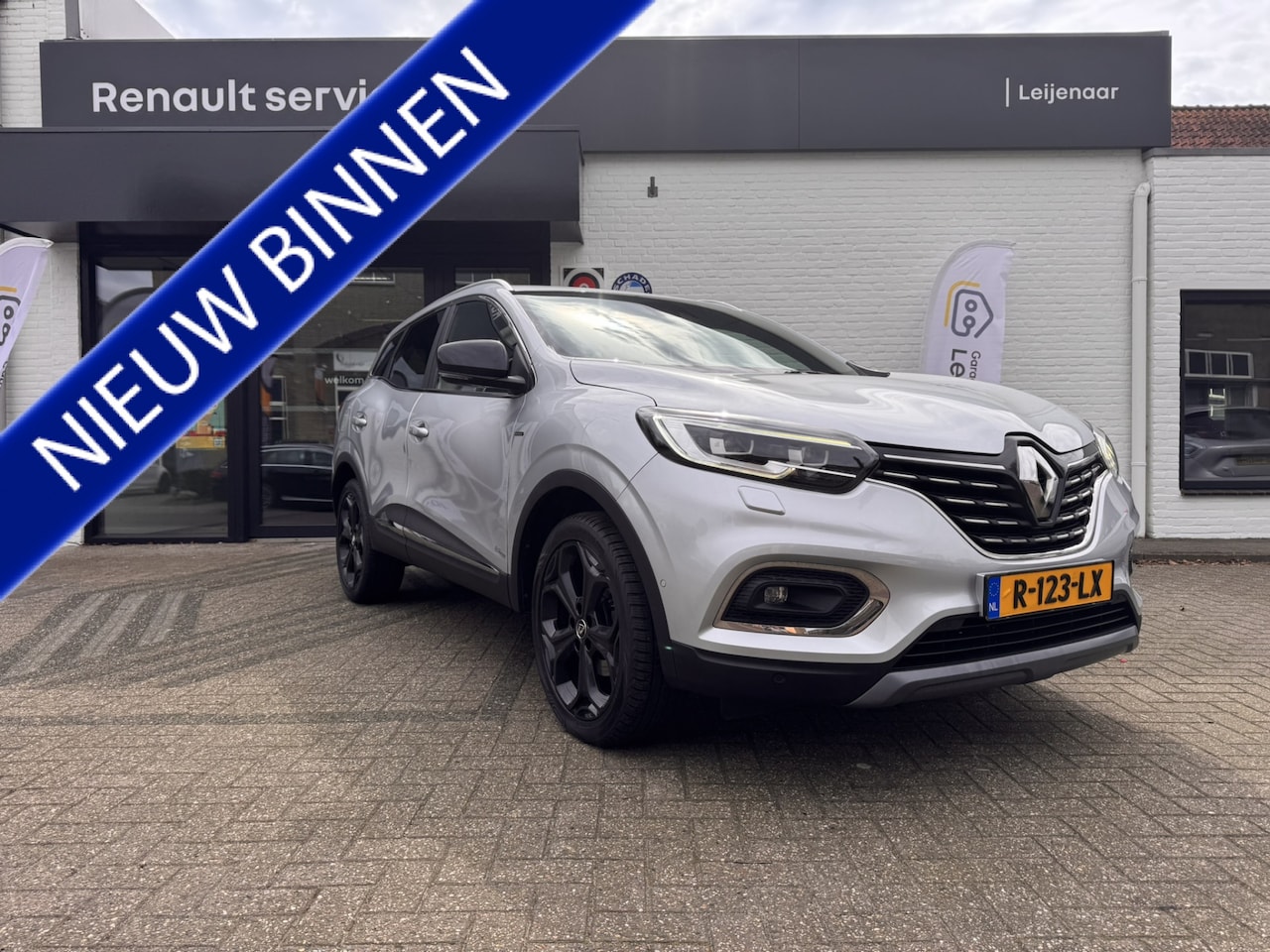 Renault Kadjar - 1.3 TCe Black Edition | Elektrische stoelverstelling | Stoelverwarming | Achteruitrijcamer - AutoWereld.nl