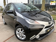 Toyota Aygo - 1.0 | 2017 | AIRCO | NAVI | CAM | LED