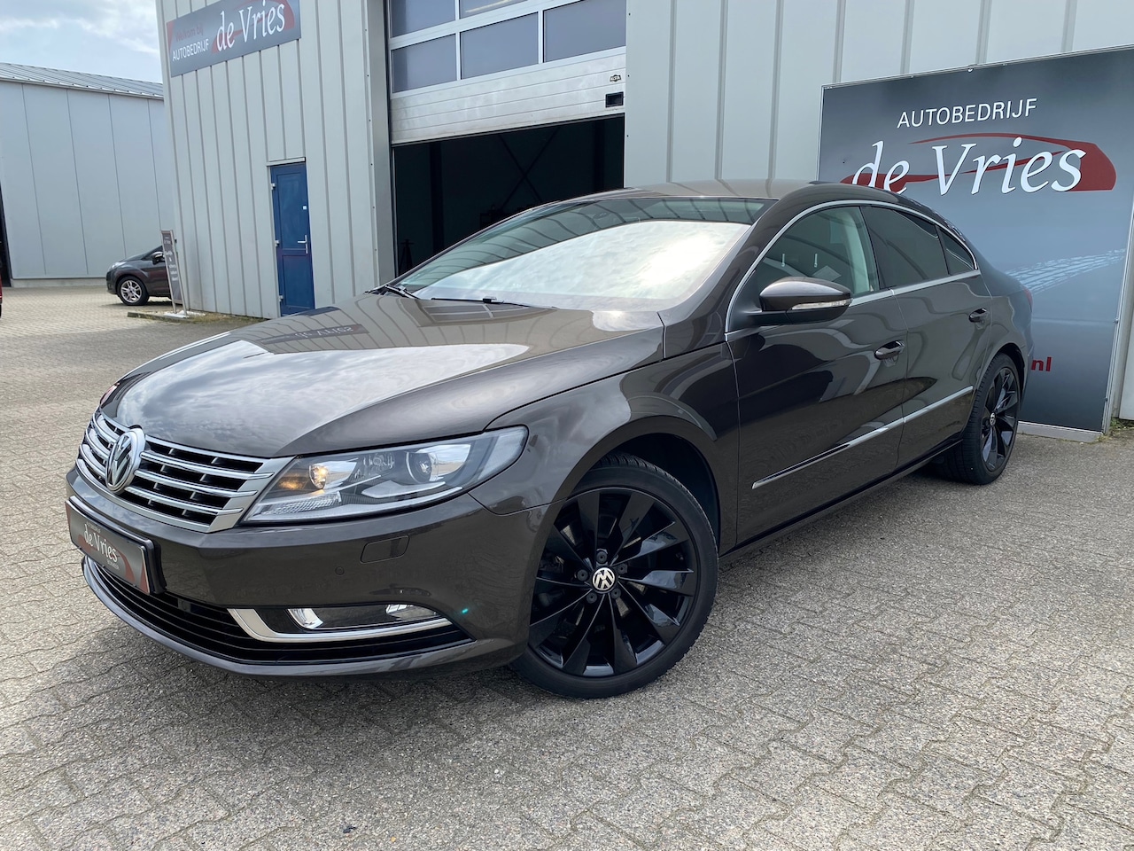 Volkswagen CC - 1.8 TSI / Clima / Cruise / Navi / PDC / Trekhaak - AutoWereld.nl
