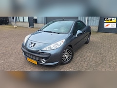 Peugeot 207 CC - 1.6 VTi Féline