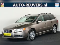 Volvo V70 - 1.6 T4 Summum / Opendak / Leder / Navi / Trekhaak