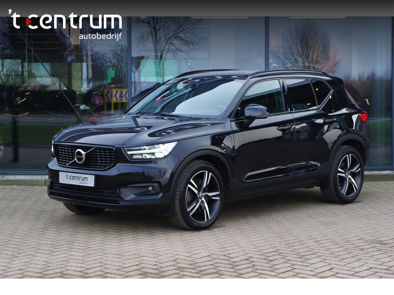Volvo XC40 - 1.5 T4 211 PK Recharge R-Design PHEV, Harman/Kardon, Adap. Cruise Control, LED - AutoWereld.nl