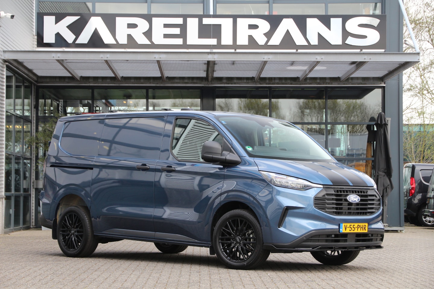 Ford Transit Custom - 2.0 TDCI 136 | KAR-edition | LED | Camera | Navi | Clima.. - AutoWereld.nl