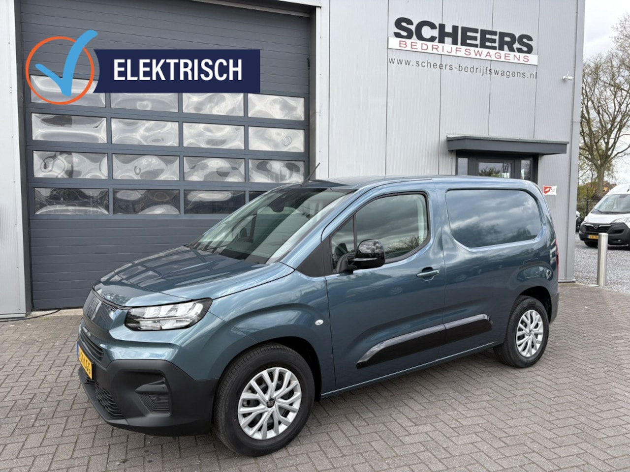 Fiat E-Doblo - 50 kWh 3-zits | airco | carplay | cruise - AutoWereld.nl