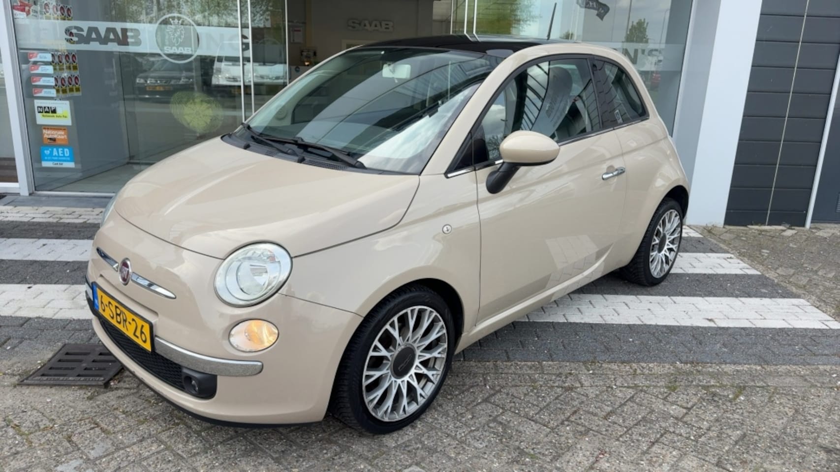Fiat 500 - 0.9 TwinAir Parkeersensoren AUX - AutoWereld.nl