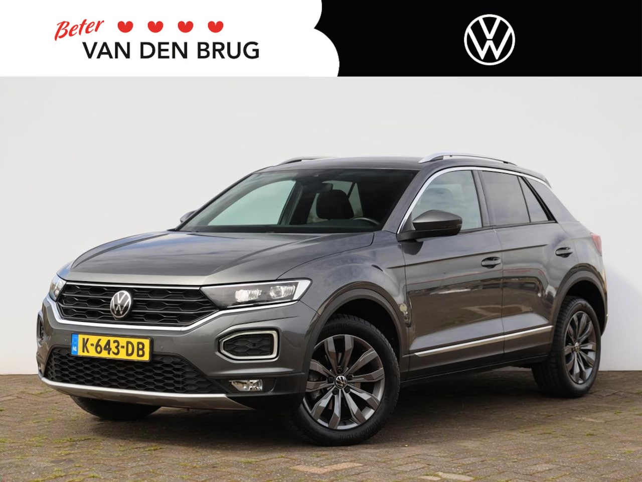 Volkswagen T-Roc - 1.5 TSI Sport 150PK DSG | Led | Trekhaak | Navigatie | Camera - AutoWereld.nl