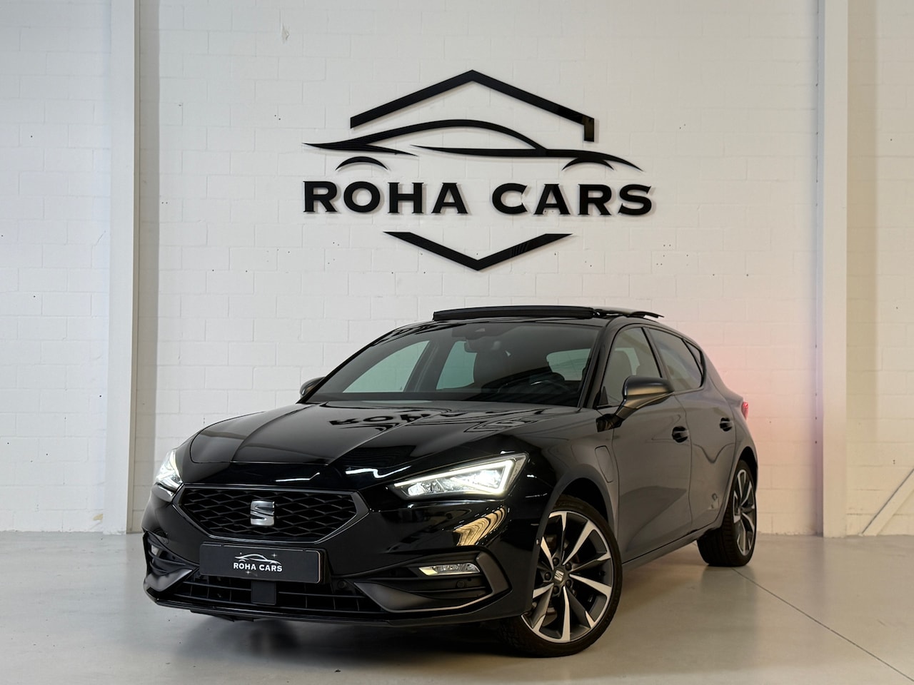 SEAT Leon - 1.4 TSI eHybrid PHEV FR Pano*Memorry*cam - AutoWereld.nl