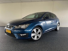 SEAT Leon - 2.0 TDI FR | DSG | Cruise | LMV | PDC | Navi | Climate | DAB | Carplay | DCC |