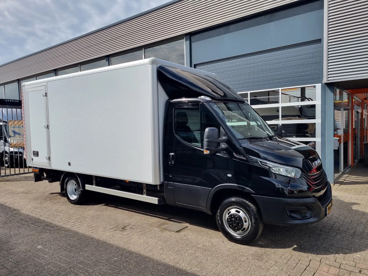 Iveco Daily - 40C18 3.0D Koffer GVW 3500kg LBW 750KG Euro 6 - AutoWereld.nl
