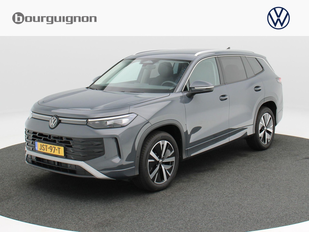 Volkswagen Tayron - Life Edition 1.5 150 pk eTSI | 7 Persoons | Trekhaak | Stoel & Stuur Verwarming | 19" Velg - AutoWereld.nl