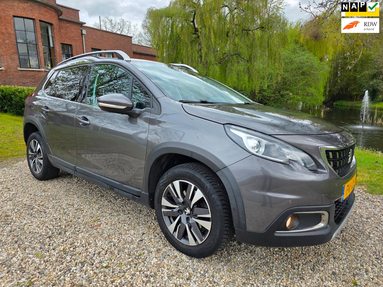 Peugeot 2008 - 1.2 Allure AIRCO/cruise/NAVI/panorama - AutoWereld.nl