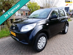 Daihatsu Terios - 1.5-16v 2WD Automaat 2e eig. Airco Leder Trekhaak 1350kg