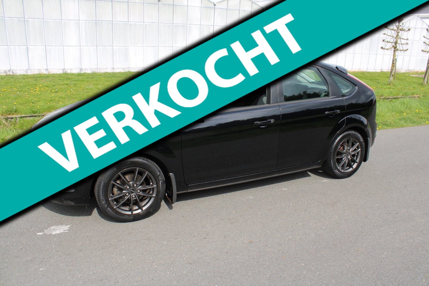 Ford Focus - 1.6 Comfort 5 Drs met Navigatie - AutoWereld.nl