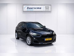 BMW X2 - sDrive18i | Navigatie | Bluetooth telefoon| Sortinterieur | Afneembare Trekhaak |