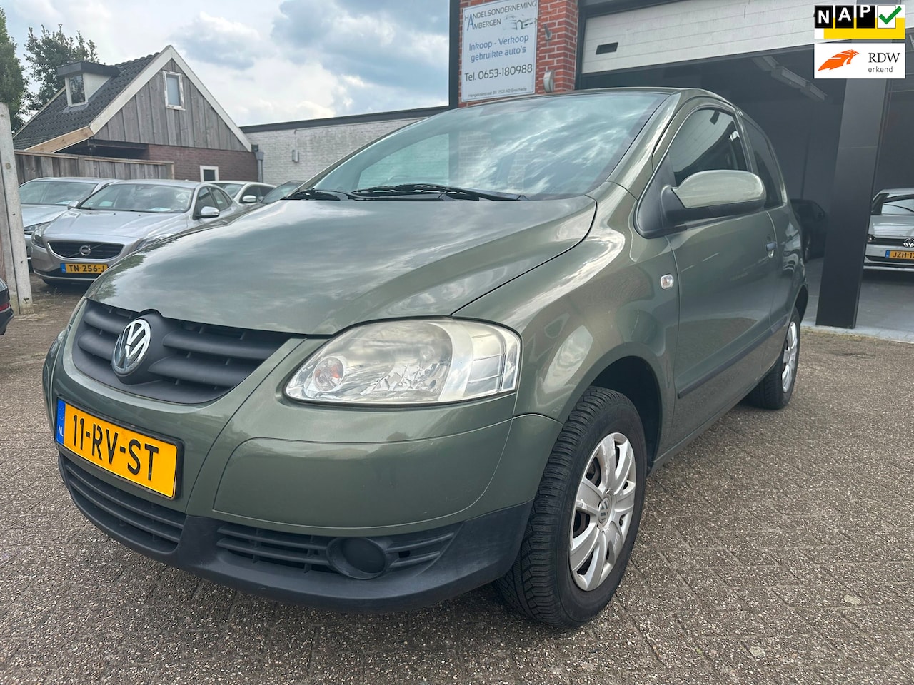 Volkswagen Fox - 1.2 Trendline AIRCO-ELEC RAMEN-CENTRAAL - AutoWereld.nl