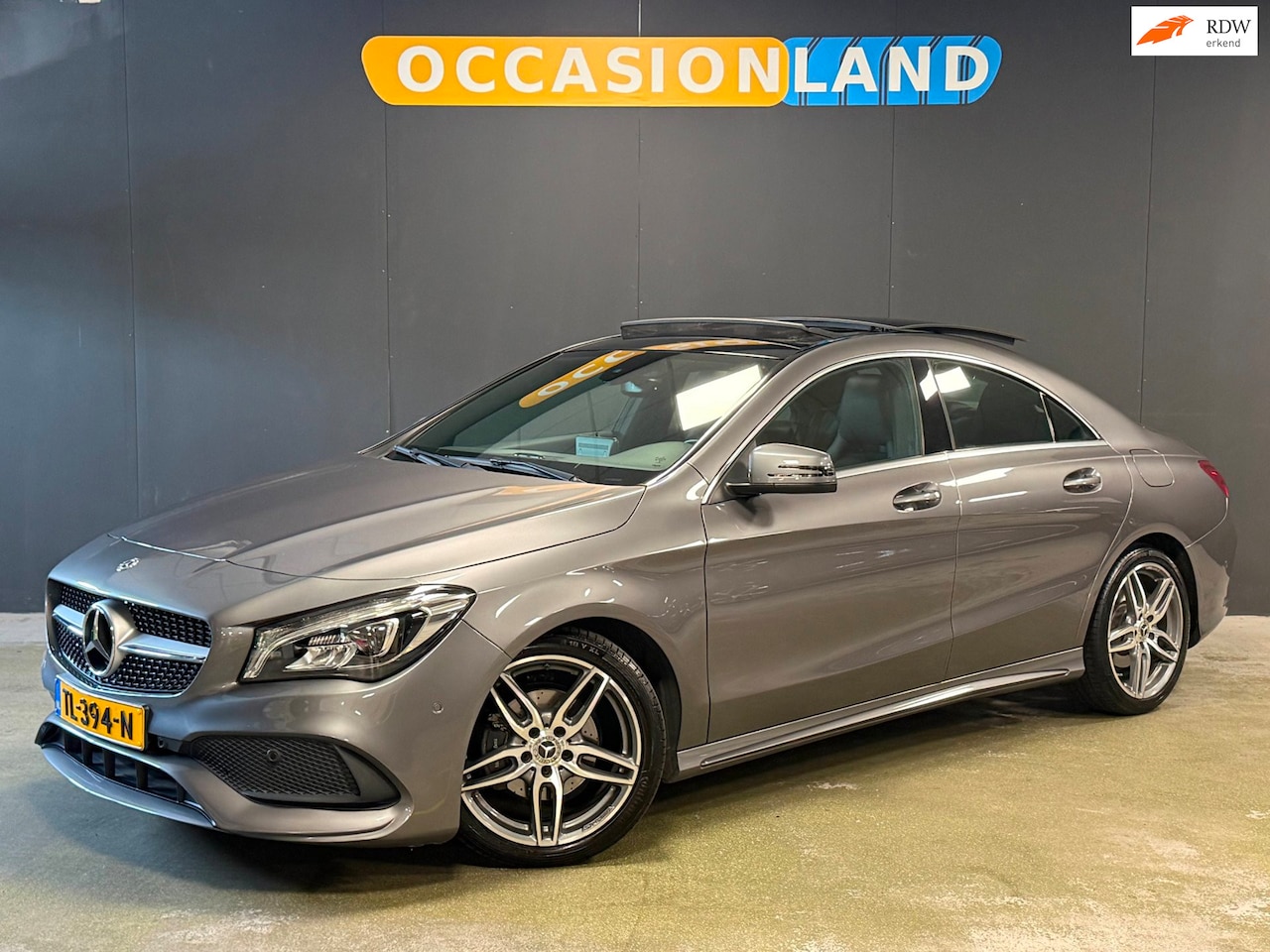 Mercedes-Benz CLA-Klasse - 180 Business Solution AMG|PANO|CAMERA|STOELV|CRUISE|SFEER|BLUETOOTH|LED|18INCH| - AutoWereld.nl