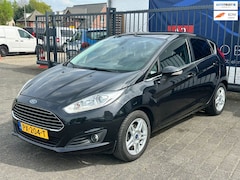 Ford Fiesta - 1.25 Titanium / AIRCO / INTERIEURVERLICHTING / BLUETOOTH / LM VELGEN