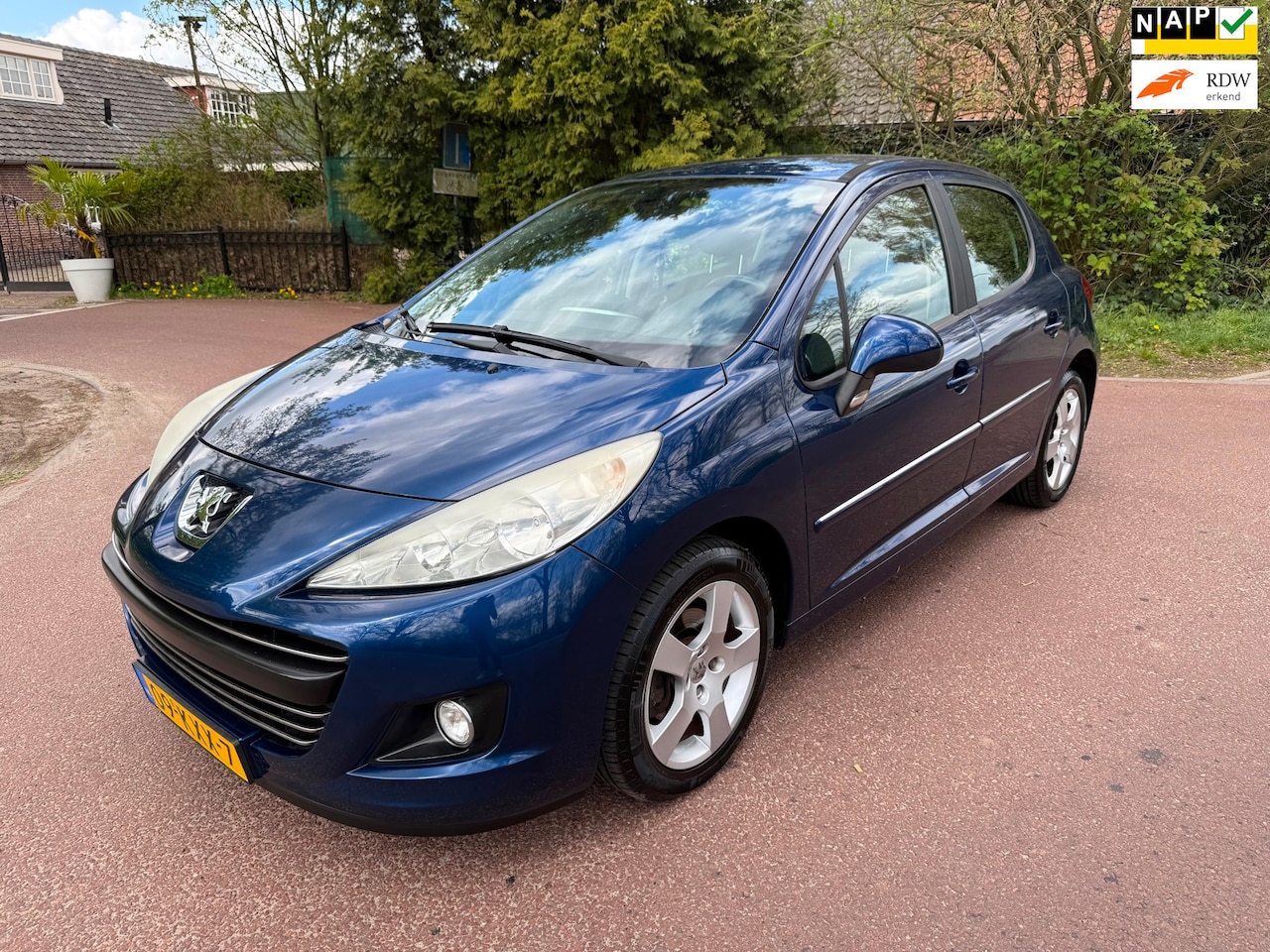 Peugeot 207 - 1.6 VTi Première Airco / APK / Navi / NAP - AutoWereld.nl