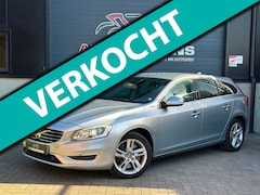 Volvo V60 - 2.4 D6 AWD Plug-In Hybrid - Blits - ACC - Lane assist