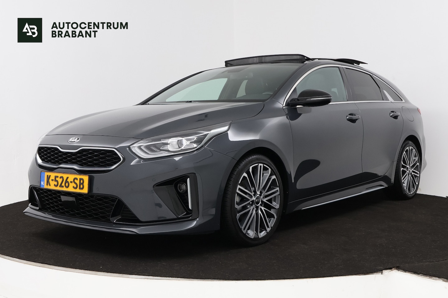 Kia Pro cee'd - 1.5 T-GDI GT-PlusLine (PANORAMADAK, STOEL/STUUR VERWARMING, CAMERA, ELEKTR STOELEN) - AutoWereld.nl