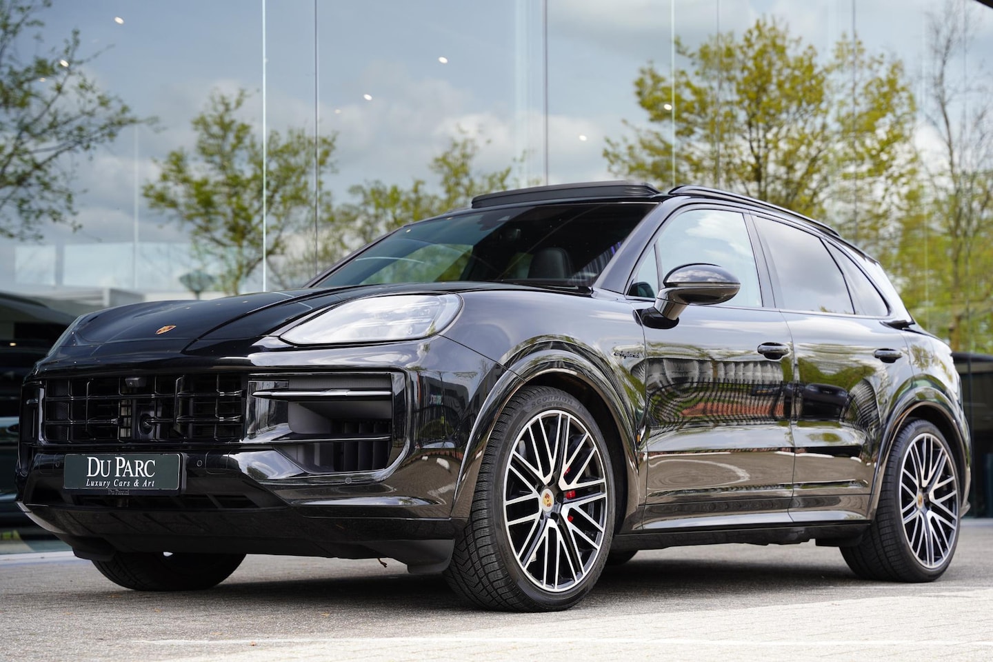 Porsche Cayenne - 3.0 S E-Hybrid Black Edition / Sport Uitlaat / Sport Design Pakket - AutoWereld.nl