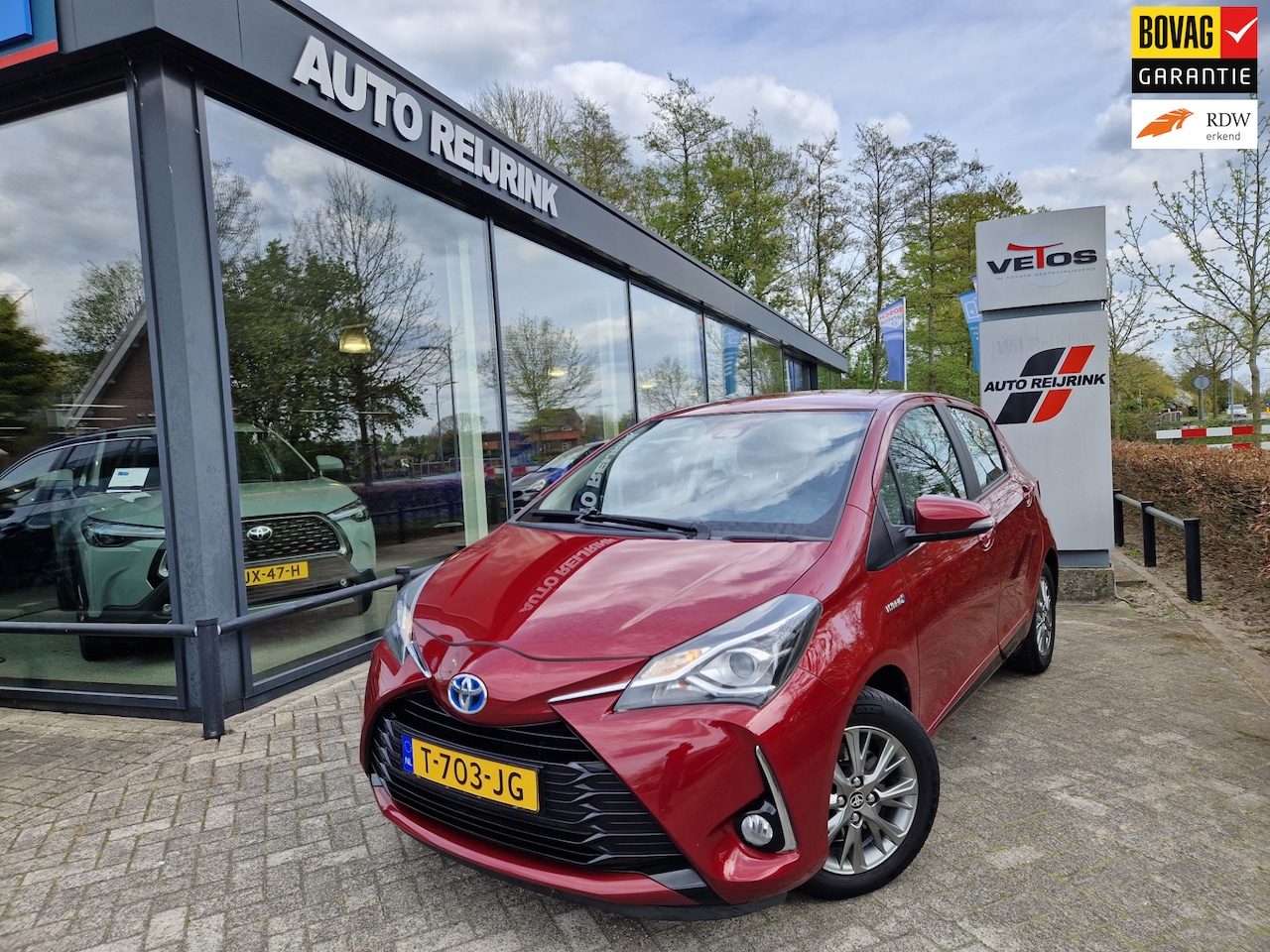 Toyota Yaris - 1.5 Hybrid Aspiration/NAVI/LMV/CAMERA - AutoWereld.nl